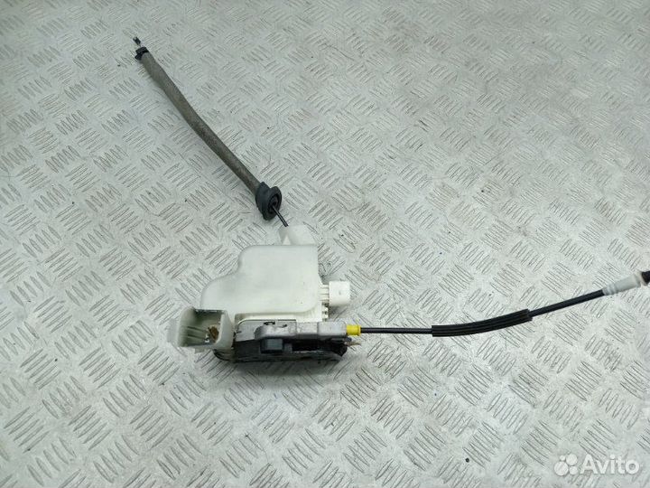 Замок двери передней правой Audi A6 C7 2.0 cglc