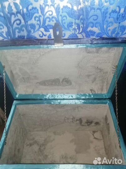 Сундук декоративный