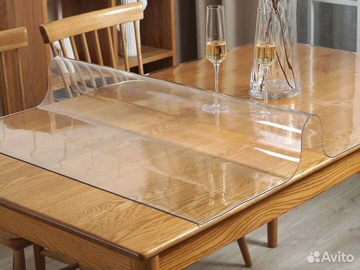 Прозрачная скатерть на стол