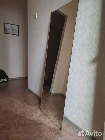 Зеркало напольное