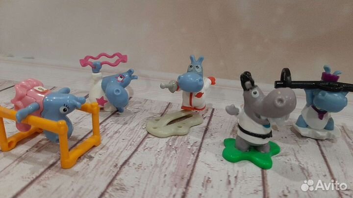 Фигурки киндер