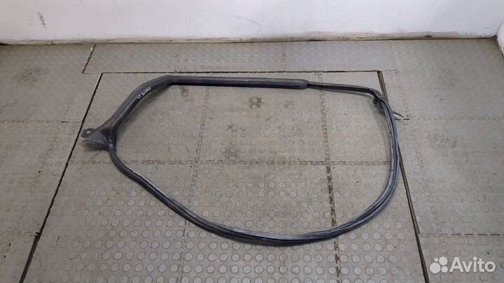 Уплотнитель Volkswagen Arteon, 2018