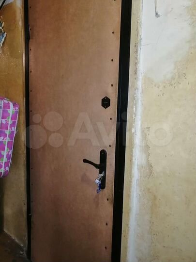 Комната 14 м² в 6-к., 3/4 эт.