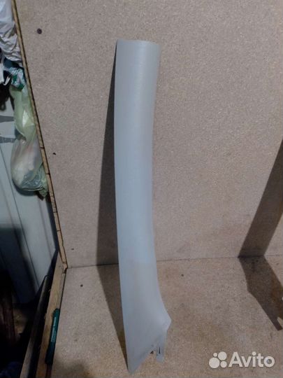 Передняя стойка стекла Skoda Octavia tuor A4