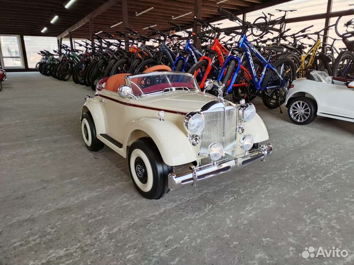 Электромобиль детский