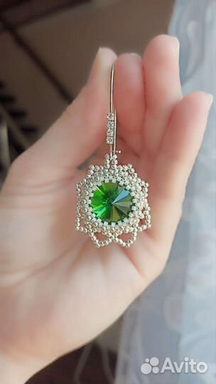 Жгут и серьги из бисера