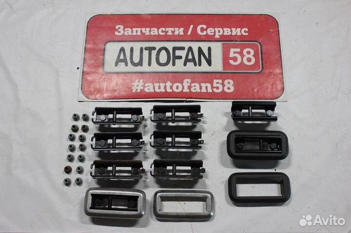 Кронштейн крепления сиденья Volkswagen T5 / T6