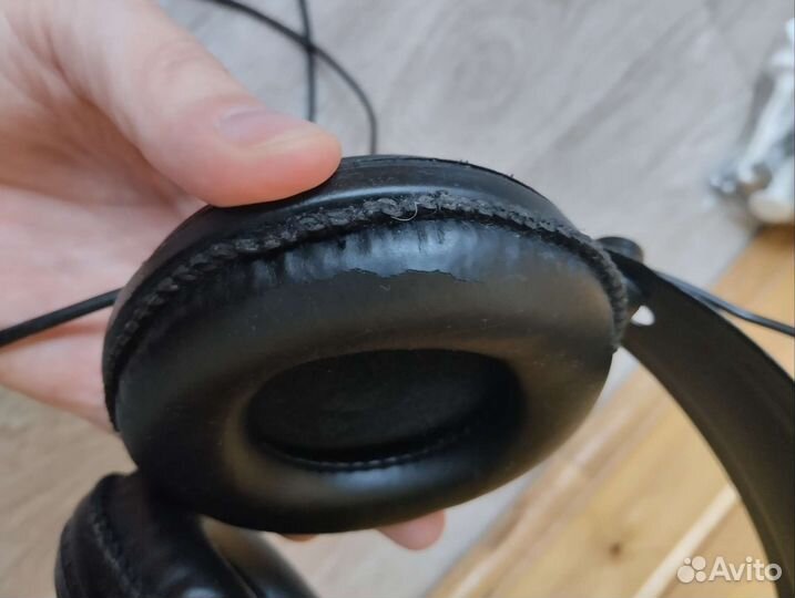 Наушники Samson sr850