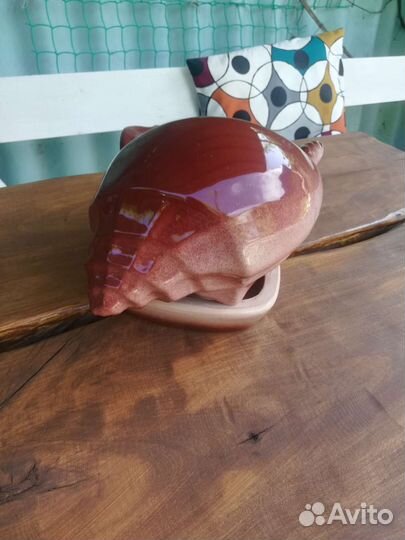 Керамический горшок и подставка для цветов