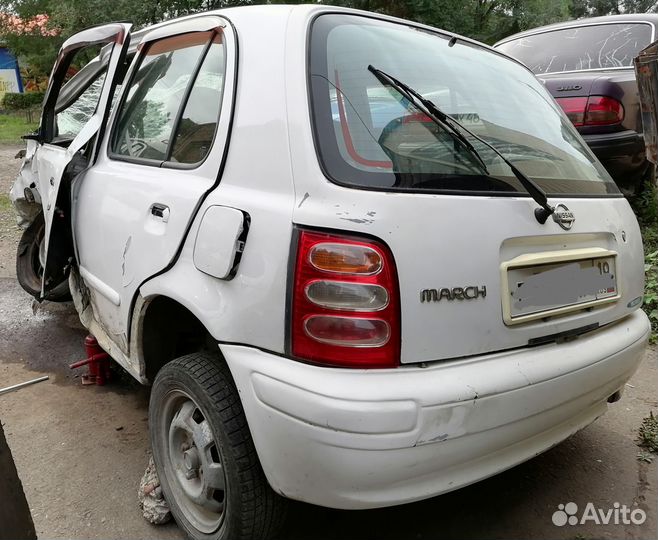 Nissan March K11 CG10DE 2001 в разбор по запчастям