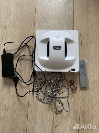 Робот мойщик окон