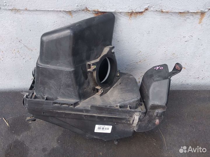 Корпус воздушного фильтра Nissan X-Trail NT30