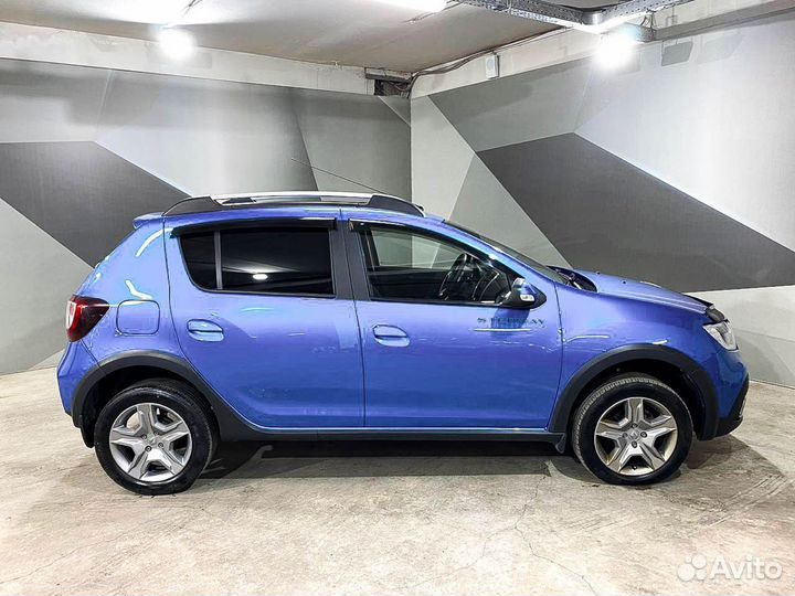 Renault Sandero Stepway 1.6 МТ, 2021, 64 700 км