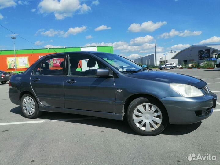 Mitsubishi Lancer 1.6 МТ, 2005, 288 500 км