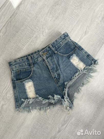 Женские джинсовые шорты