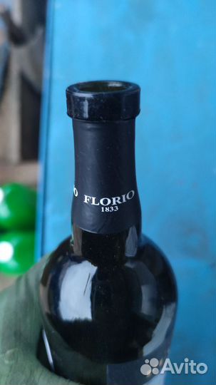 Бутылка винная 0.75 Италия редкость