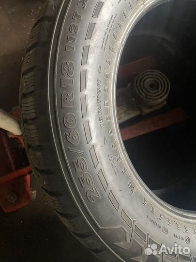 Nokian Tyres Hakkapeliitta 7 SUV 255/60 R18 112T