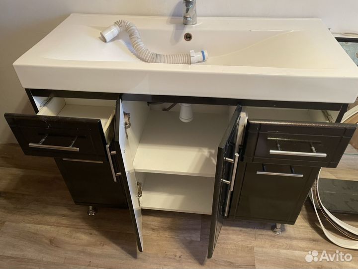 Комплект мебели в ванную комнату Vod-ok