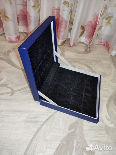 Коробка футляр для столовых приборов, нет доставки