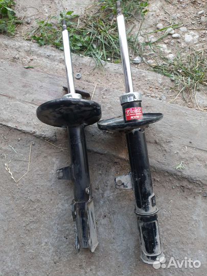 Стойки задние toyota kluger