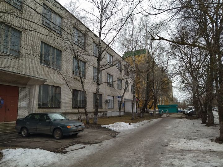 Продам помещение свободного назначения, 1825.7 м²