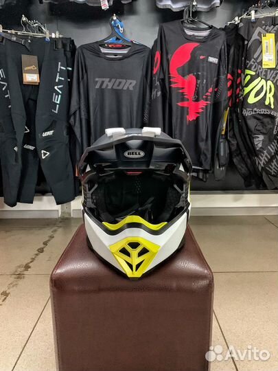 Мотошлем cross husqvarna bell moto 10