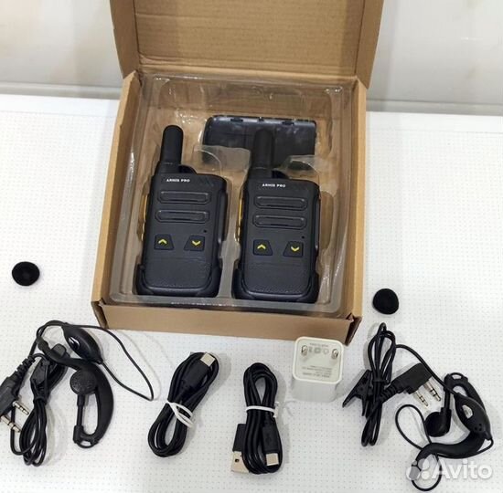 Рация-радиостанция с гарнитурой-наушником