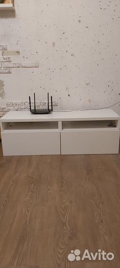 Подвесная тумба под тв