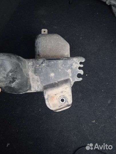 Бачок омывателя