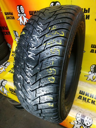 Nokian Tyres Hakkapeliitta 8 SUV 225/60 R17 99T