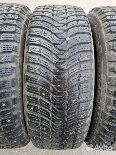 Michelin X-Ice North XIN3 205/60 R16