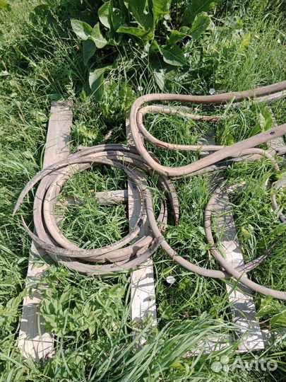 Детали от венских стульев. Антиквариат