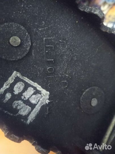 Старинный угольный утюг,новый