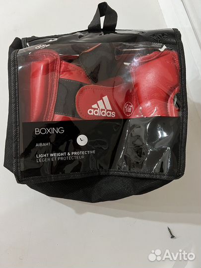 Боксерский шлем adidas