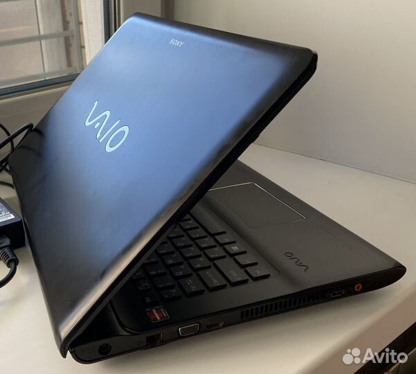 Ноутбук Sony Vaio 17,3