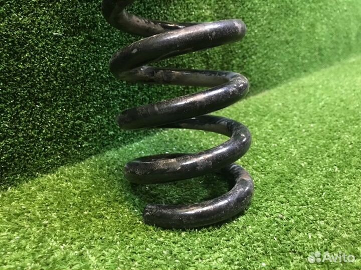 Пружина задняя задняя левая Mercedes Glk