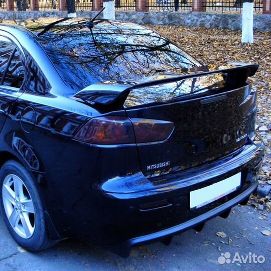 Диффузор заднего бампера для Митцубиси Лансер 10