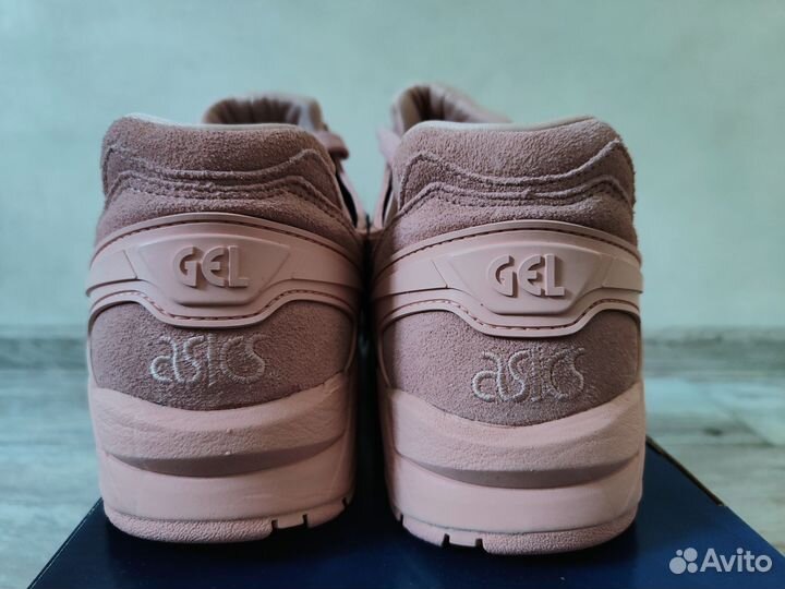 Asics Gel Kayano trainer eu 44 28cm