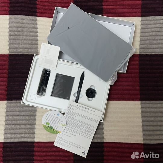 Графический планшет huion h950p