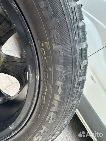 Hankook Winter I'Pike 205/55 R16