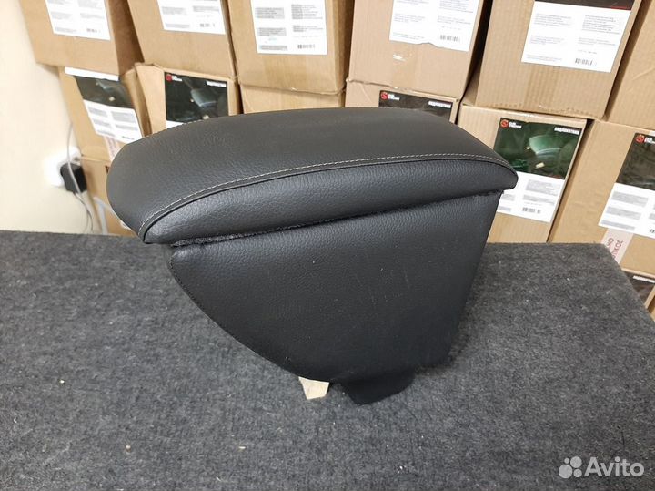 Подлокотник для Равон Р4, Экокожа