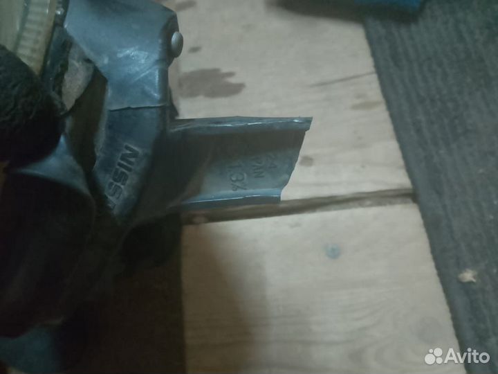 Фара ниссан нот 2005 е 11 правая