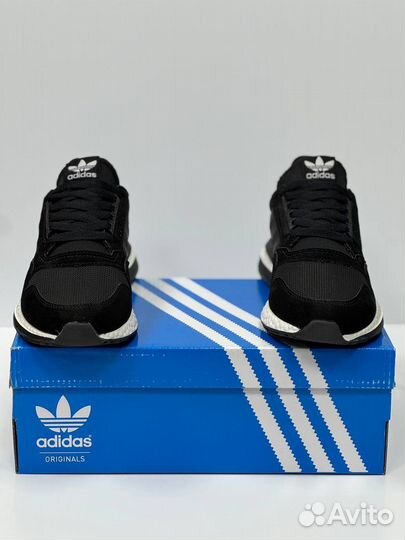 Кроссовки adidas zx