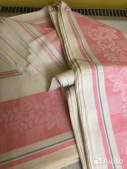 Простыни,скатерть,отрез,платки СССР