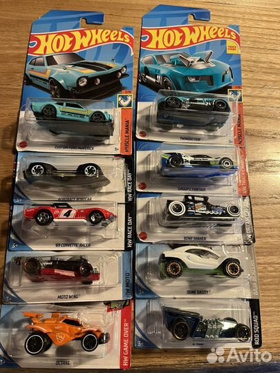 Hot wheels машинки