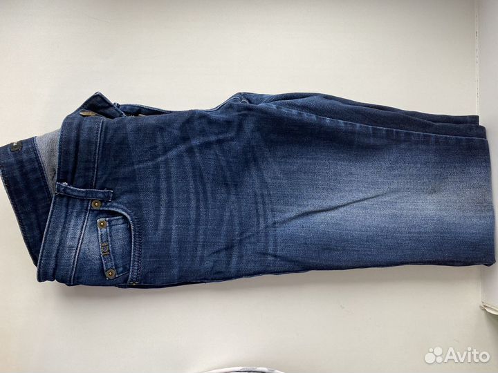 Джинсы