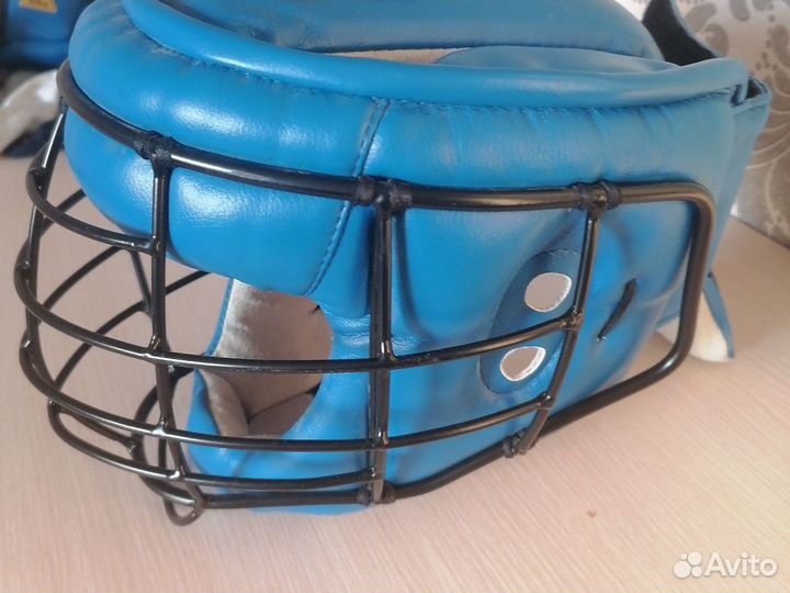 Шлем для бокса