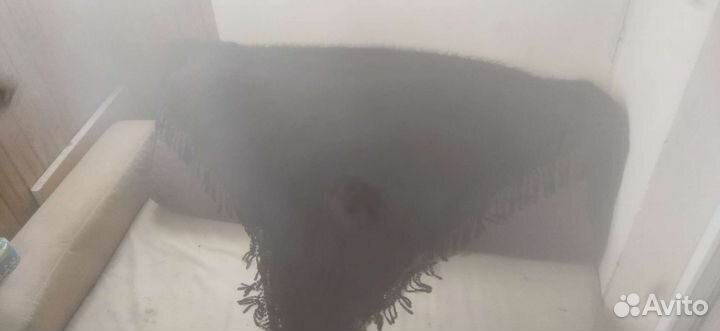 Шаль чёрного цвета из ангорской шерсти