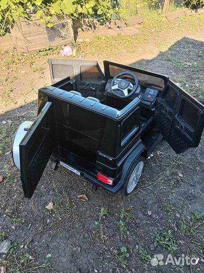 Продаю электромобиль Мерседес для ребенка