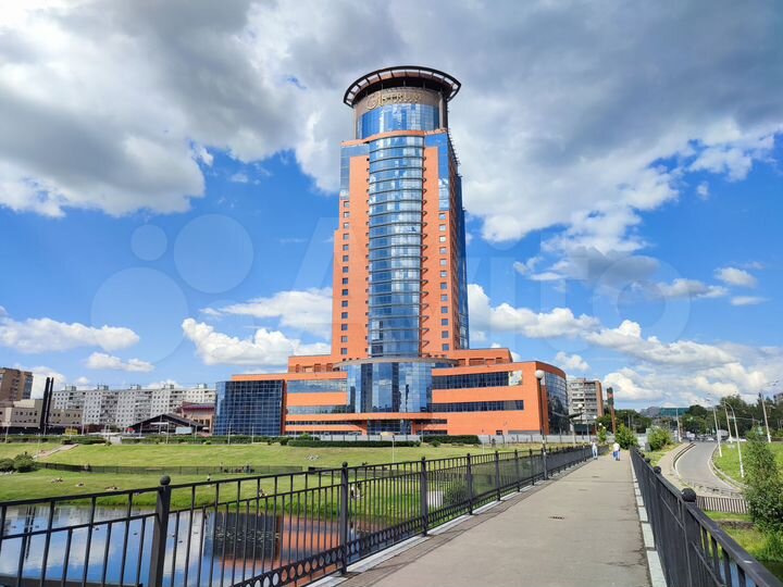 Отделение банка, косметика и парфюмерия 307.5 м²